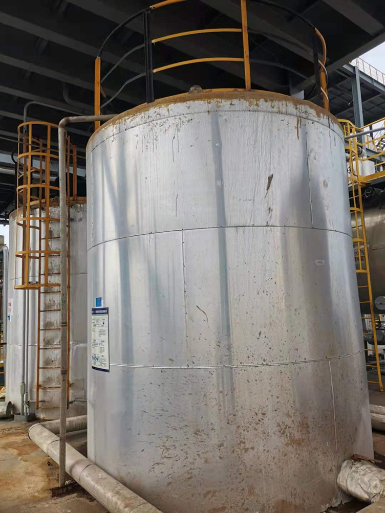 1653284244660661.jpg 交聯(lián)聚乙烯儲罐2.jpg