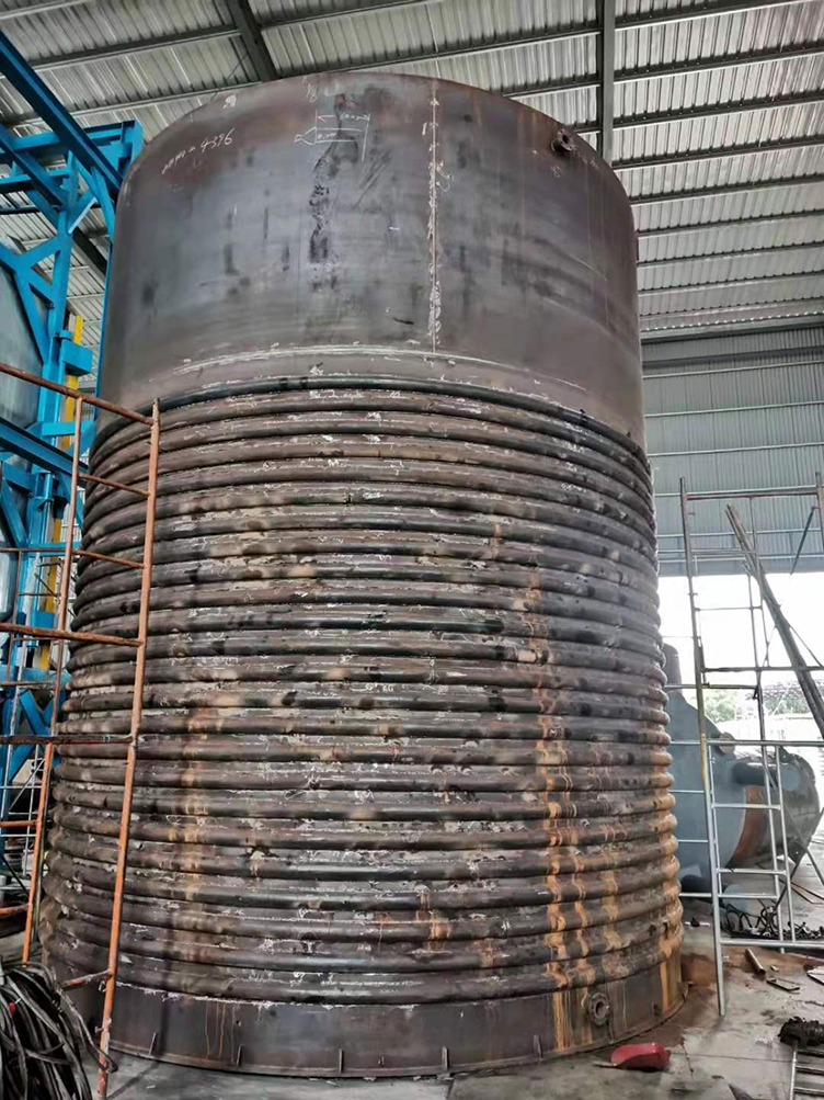 1653284297153454.jpg 120m³立式鋼襯塑(帶外盤管).jpg